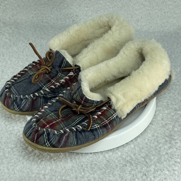 L.L. Bean Shoes Women’s 8 Blue Red Multicolor Plaid Moccasins Sherpa Slippers - Picture 1 of 7